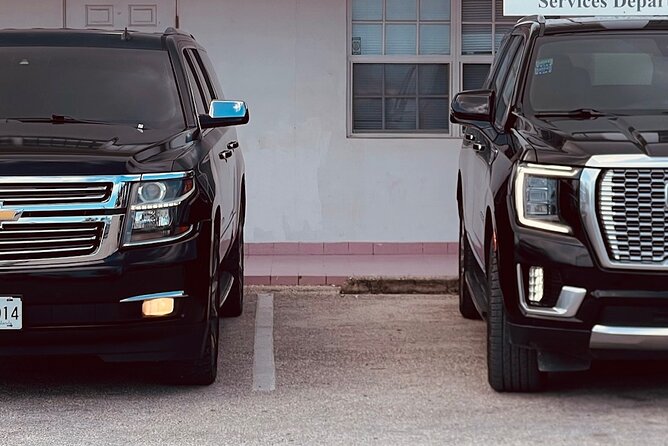 2JAYS VIP Transportation – Airport Private SUV Transfer {one way} - From driver assignment to curbside pickup