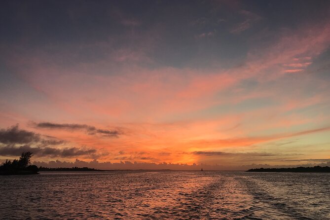 3 hour Glow Worm Sunset Cruise from Providenciales - Who helps make the night: crew personalities and what they do