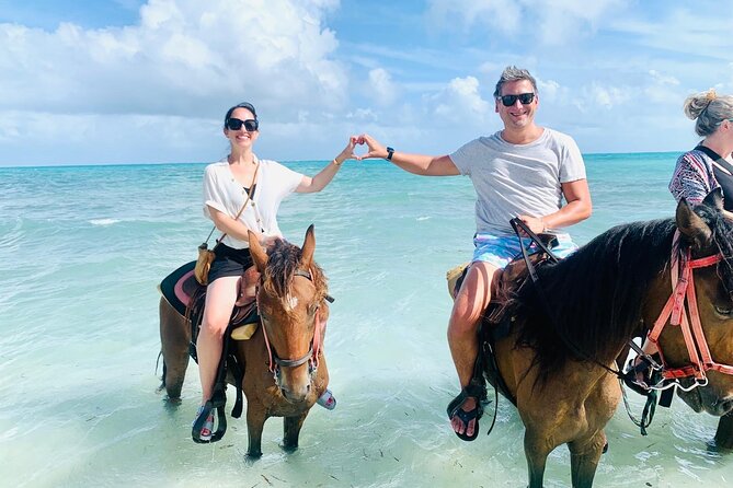 60-Minute Private Horseback Riding Experience in Turks and Caicos - Getting Ready: Safety Briefing, Riding Basics, and the 200 lb Limit