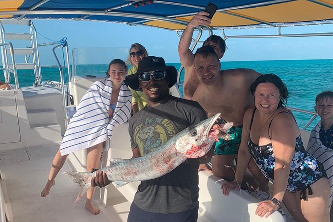 8HR Catch and Grill in Turks and Caicos Islands - Snorkeling and the La Famille Express Shipwreck: what to expect on the day