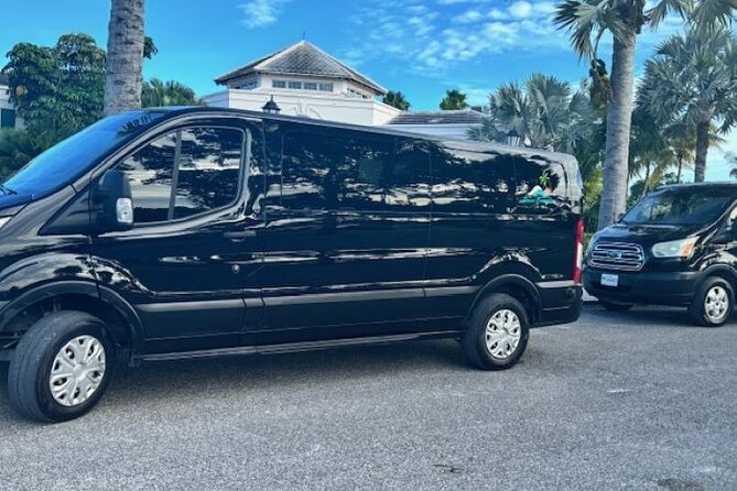 Affordable Group Airport Transfer (Round Trip) - The ride experience: air-conditioned comfort for up to 10