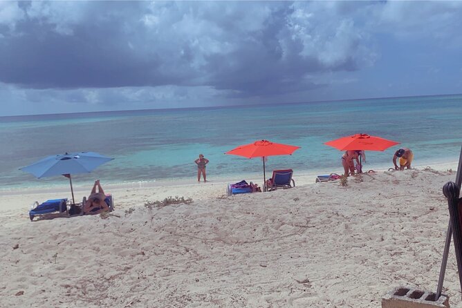 Fun day at Private Beach Bar&Grill/Grand Turk - Pillary Beach time with chairs, shade, and the drink mix-up risk