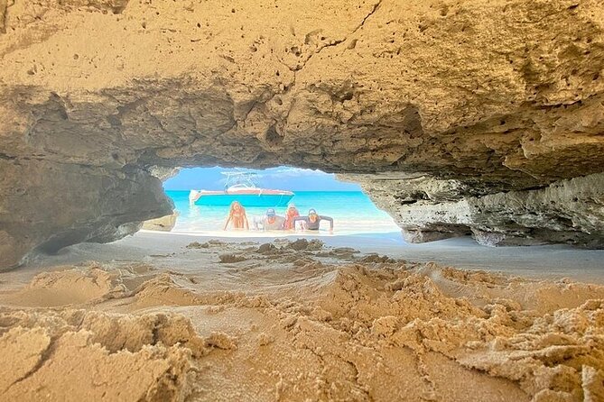 Half Day Snorkeling, Sightseeing & Island Hopping Private Charter - Pine Cay snorkeling and beach time: gear provided, and you control the pace
