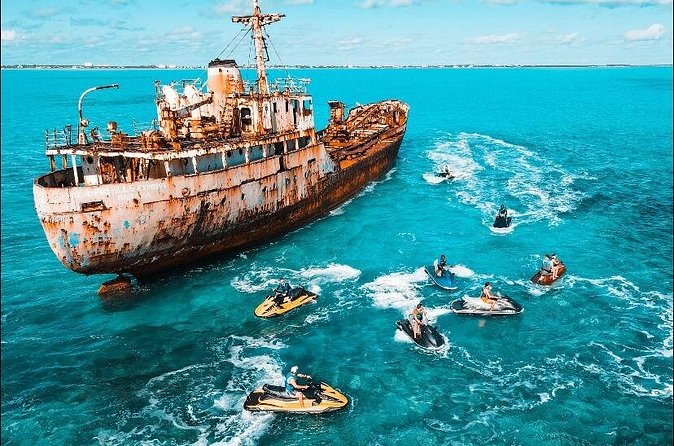 Jet Skiing around La famille ship and smaller pristine cays - Jet Skis, Choppy Water, and Beginner Reality