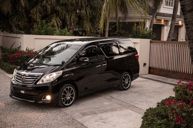 Luxury Transportation Services - Private Transfer for Up to 7 People, Without the Taxi Shuffle