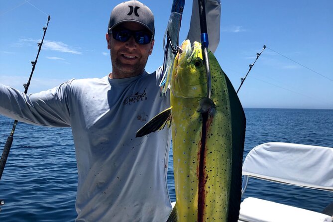 Private 1/2 Day Afternoon Charter Deep Sea Fishing on Wahooter's - A captain who searches, not just waits