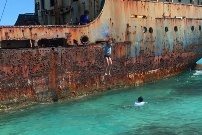 Private Boat Island Hopping & Snorkeling in Turks & Caicos 4Hrs - The value of a $1,199 private tour for up to 6