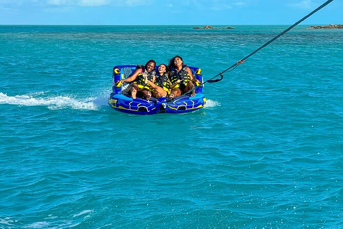 Private Boat Island Hopping & Snorkeling in Turks & Caicos 4Hrs - From South Bank Marina to Conch Farm cruising