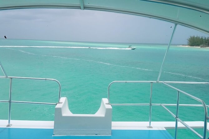 Private Boat Tour with Snorkeling and Beach BBQ - Beach BBQ Lunch and Open Bar: The Meal Is Part of the Show