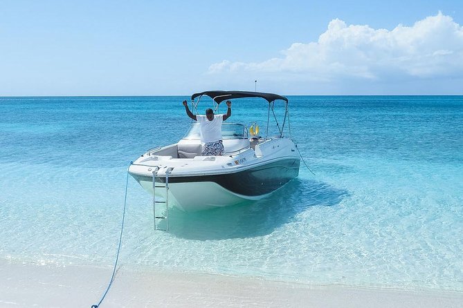 Private Boat Tours to outer islands, snacks drinks- snorkel- cruise! - Private Boat From Grace Bay, With a Real Half-Day Plan