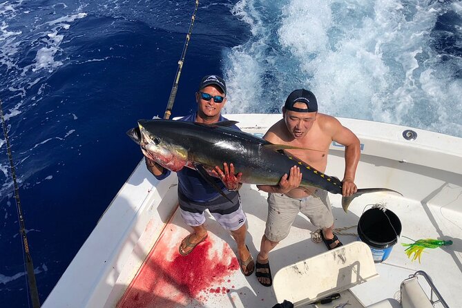 Private Deep Sea Fishing 1/2 Day morning on"Angler Management" - The fishing action: what the fight feels like, and how the crew handles it