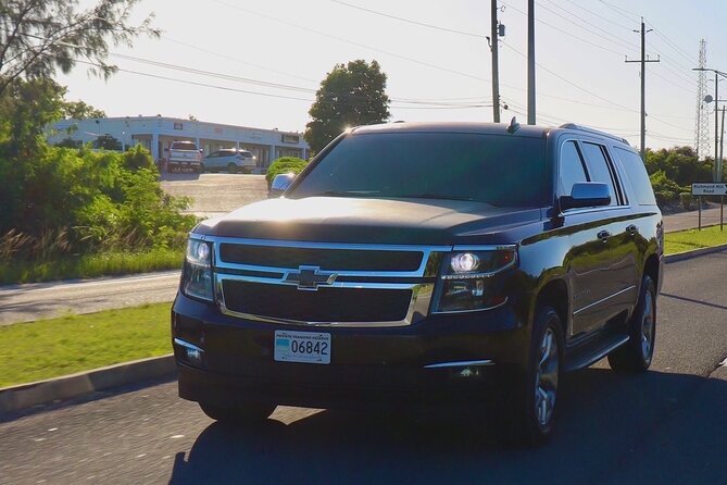 Private Luxury Providenciales Intl Airport Roundtrip Transfer - Price and logistics: what $250 per group really buys you