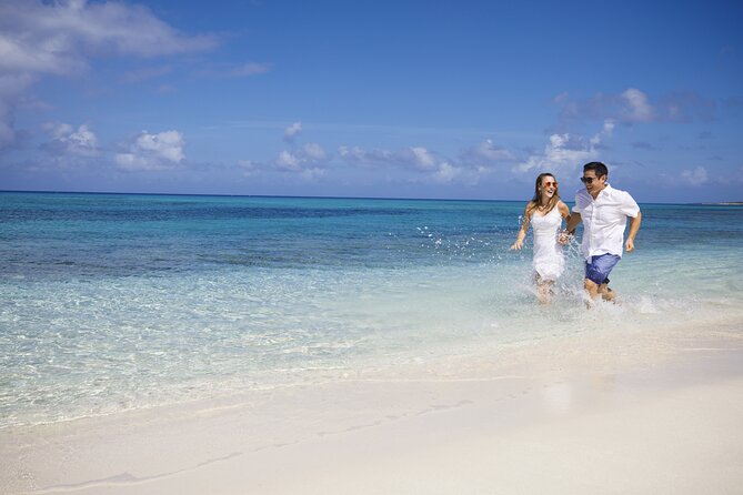Private Photoshoot in the Turks and Caicos Islands - Backdrops That Feel Like a Postcard, Not a Photo Trip
