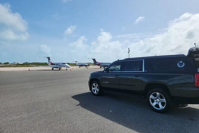 Providenciales Airport Private Transportation One Way - Inside the SUV: A/C comfort, cleanliness, and practical extras