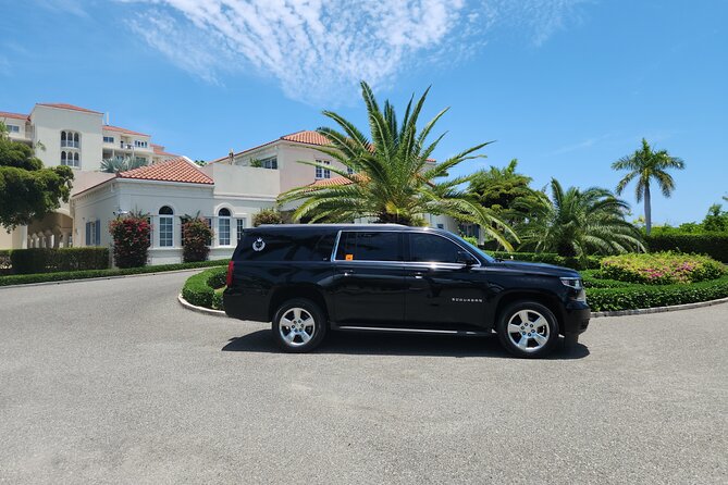 Providenciales Airport Private Transportation One Way - The ride itself: island tips, light conversation, or quiet