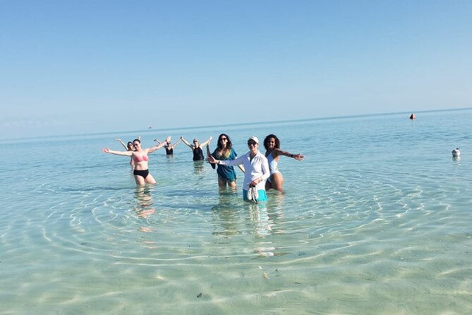 Providenciales Unmissable Sightseeing Tour - The Hole and Blue Mountain: Viewpoints That Earn the Photos