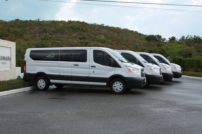 Shared Providenciales Airport Transfer (One Way) - When Things Go Right: Clean Vehicles and Helpful Stops