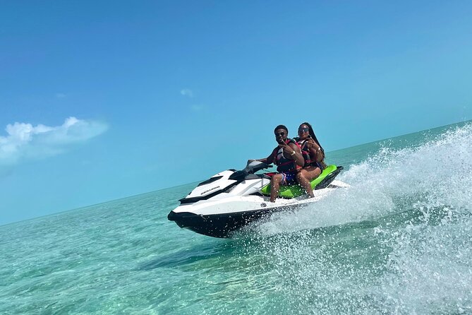 Shipwreck Adventure in Providenciales - Guide Quality: CJ and Queso Get Called Out a Lot