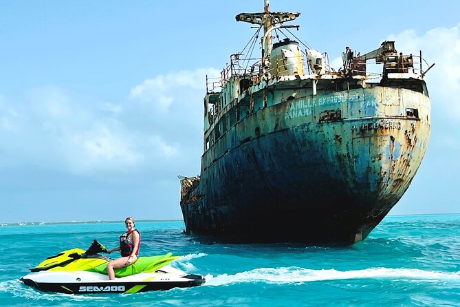 Shipwreck Adventure in Providenciales - Zipping Past TCI Conch Farm and Toward the Wreck