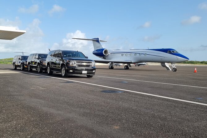 Turks and Caicos: Private ROUND-TRIP Airport Transfer - Arrival day, step-by-step: customs to SUV in the right order