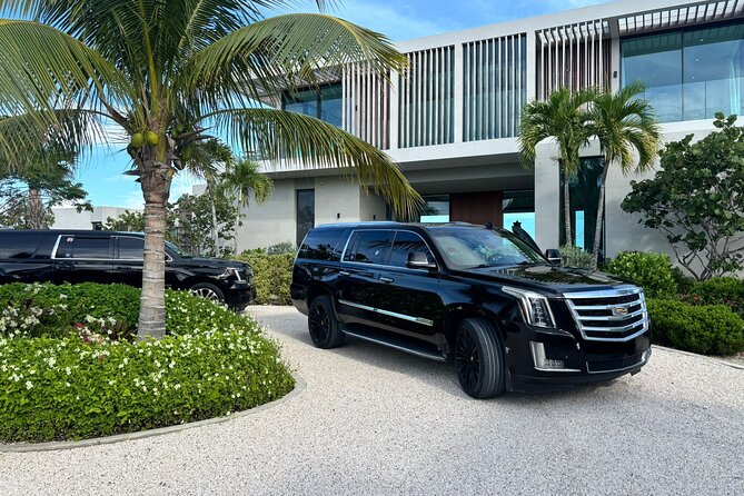 Turks and Caicos Private SUV And VIP Airport Transportation - Ride comfort: air-conditioning, WiFi, and real help with families