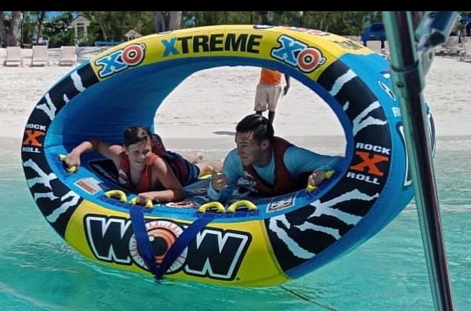 Wow Extreme Tube on Gracebay Beach Turks and Caicos Islands - Who this suits best, and who should rethink it